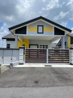 BUNGALOW homestay JASIN PERDANA - B&B Jasin