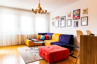 B&B Pristina - Modern apartment with a view feels like home - Bed and Breakfast Pristina