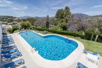 Charming and Modern 3-Bedroom Duplex in Aloha Pueblo with Mountain Views - Ferienwohnung