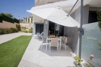 Infinity luxury sea view apartment with private garden - Chambres d’hôtes