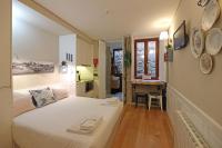 FLH Porto Ribeira Typical Studio - B&B Porto