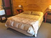 Camera Matrimoniale con Vista Montagna