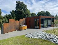 Ngā Whare Mānatu - B&B