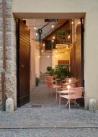 Goldengel Ferienwohnung im Herzen Kalterns mit einer Terasse zum verlieben - B&B