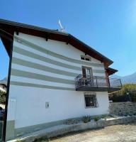 AMAZING CORNER - Bed and Breakfast Sale Marasino