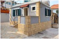 Tinka - B&B Primošten