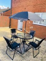 Cheerful home near City Centre,Station& RaceCourse - B&B