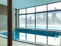 1-bed apartment in 5* Residence with mountain views, ski in, ski out - B&B