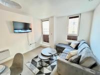 B&B Southampton - 2 Bedroom, 2 Bathroom Modern Apartment close to Ocean Village, Free parking, Single or Double beds - Bed and Breakfast Southampton