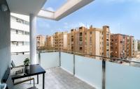 AAC Málaga - Amplio apartamento con terraza, totalmente equipado, nuevo, muy bien ubicado - B&B Málaga