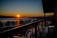 Apartament33 Luxury View Centralny Widok na jezioro sauna, siłownia - 100 metrów od Jeziora Czorsztyńskiego i ścieżki rowerowej Velo Czorsztyn obok Kluszkowce Ski - Chambres d'hôtes Kluszkowce