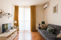 Ultracentral Apartment with City View - Bucharest Old Town - B&B Bucarest