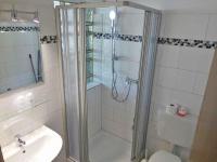 Apartamento con balcón