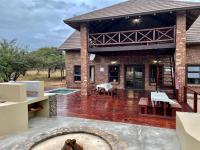 B&B Marloth Park - Nghala Self-catering Holiday Home - Bed and Breakfast Marloth Park