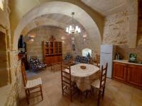 B&B Qala - Charming house of character with pool and jacuzzi - Bed and Breakfast Qala