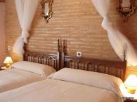 Tweepersoonskamer met 2 Aparte Bedden