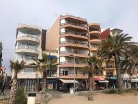 Villa Service - Leonor 1º 2ª - B&B Calafell