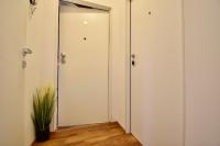 Brand New Centre Apartment 2 - B&B