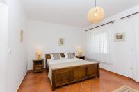 Apartment mit Balkon