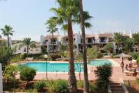 Apartment with Pool View