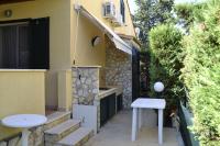 Villa in recidence a 100 metri dal mare con servizio di piscina a 100 metri vicino Cefalu - Chambres d'hôtes Campofelice di Roccella