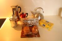 Charming canal view San Marco apartment - B&B