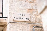 Le Stanze di Maria-Ingresso Autonomo Maria's Rooms-Indipendent Entrance - B&B