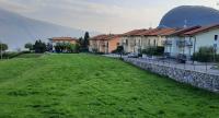 B&B Pieve - Carlino Appartamento giardino e piscina by Garda Domus Mea - Bed and Breakfast Pieve