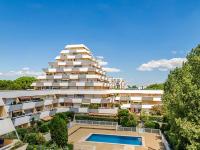 DOUKA APPART T2 WIFI CLIM PISCINE en saison - CENTRE PROCHE PLAGE-PORT - La Grande Motte - B&B