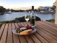 The View - Captains Cove Waterfront Resort - B&B