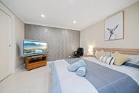B&B Sydney - New 1-bedroom house with free parking - Bed and Breakfast Sydney