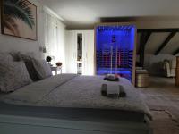 Luxury Apartman Alex with sauna in the village - B&B
