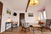 Triple Room with Mountain View