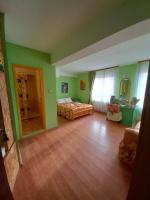 Deluxe Double Room (2 Adults + 1 Child)