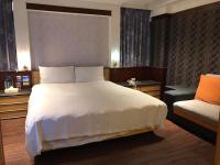 Standard Double Room(Check-in after 21:00)