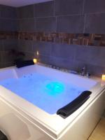 La Romance Normande gîte balnéo, massages, 2 pers. - B&B