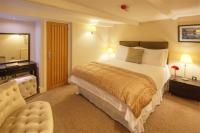 Room 4 - Standard King Ensuite with Shower