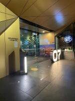 ‘Sunrise on Aura’ Apartment with stunning views. - Ferienwohnung Melbourne