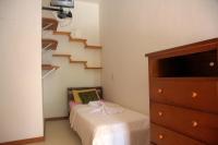 Dreibettzimmer mit Gartenblick