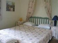 Double Room Roses