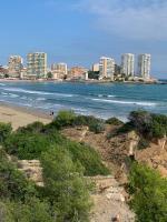 Apartamento en primerísima línea de playa con espectaculares vistas Netflix, Prime y Disney - Chambres d'hôtes Oropesa del Mar