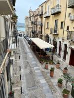 Casa Vacanza Adorno - Bed and Breakfast