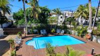Les Cerisiers - Exclusive Beach Residence - 3 Bedroom Modern Apartment, Flic en Flac - B&B Flic en Flac