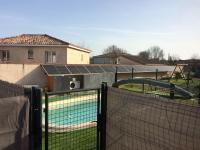 Chalet piscine montech - Bed and Breakfast Montech
