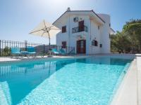 Villa Aura Pine - Ferienwohnung Agia Pelagia