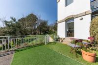 La Tour du Castel Beach - 200m de la plage - B&B Moëlan-sur-Mer