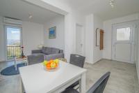 Gustav - Superior sea, bay & mountain view apartment - B&B Ragusa Vecchia