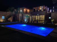 Villa Scil de luxe, Piscine chauffée, 3 Suites, Hamam, Jacuzzi extérieur, Bar détente avec Billard, salle de sport, service Baby Sitter, option gouvernante, vue sur l'Atlas, Parkings Privé, Pas de Vis à Vis ! - B&B Marrakesh