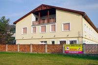 B&B Neusohl - Penzión* ADONAI SLOVAKIA - Bed and Breakfast Neusohl