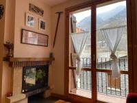 Apartamento turístico Nievesol 24 - Benasque - B&B Benasque